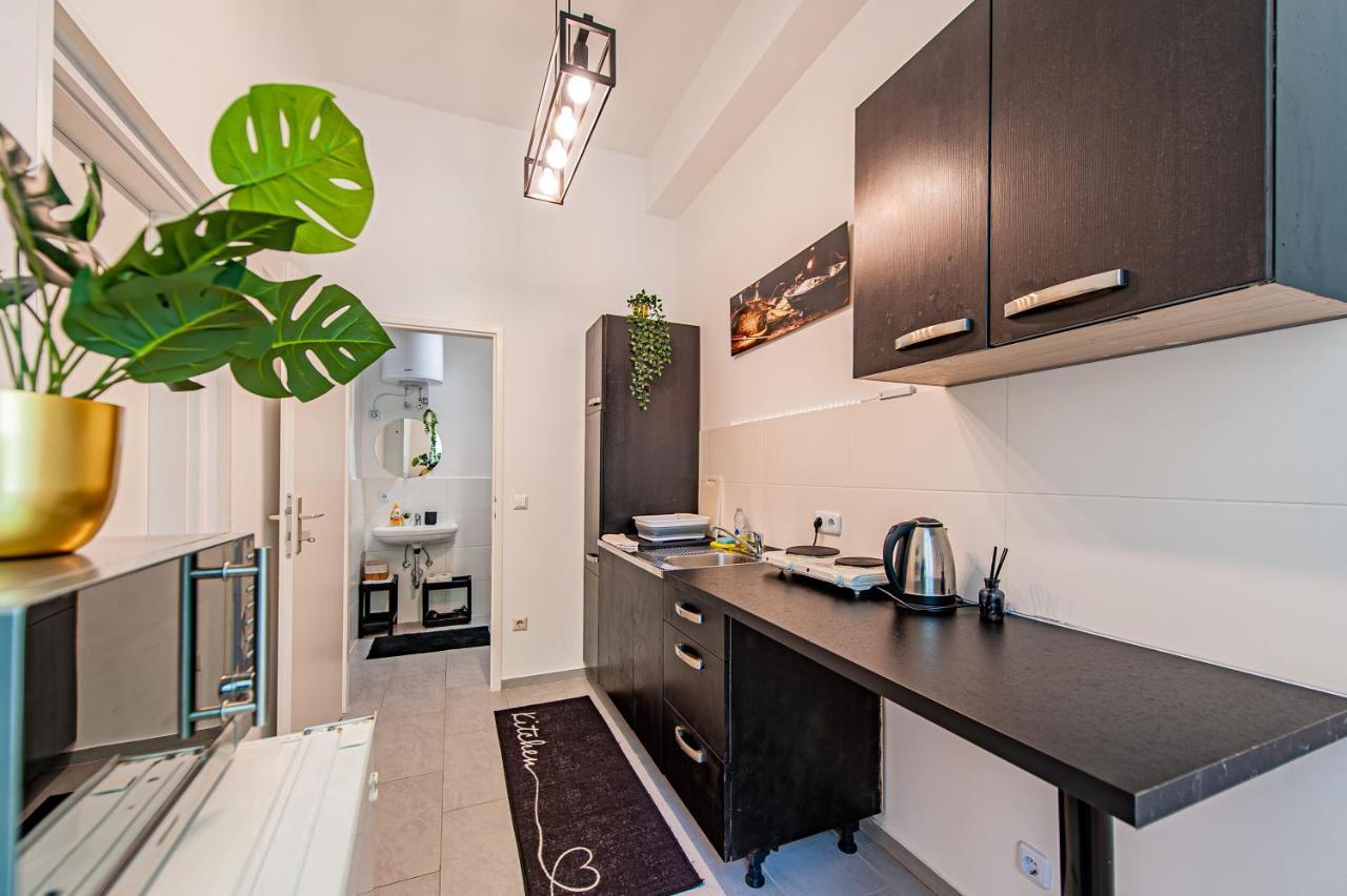 My City Apartment- Vienna Artroom Экстерьер фото